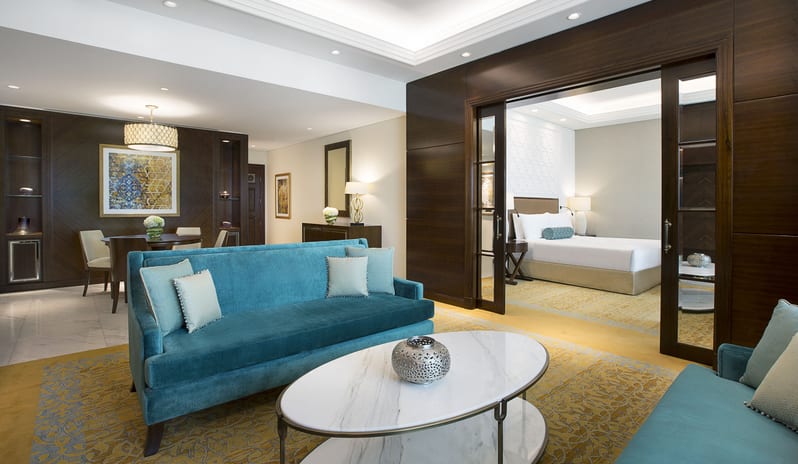 The Ritz-Carlton, Dubai, JBR - Family Suite - Living Room 2